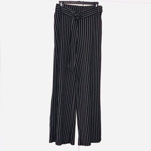 ZARA/HI-WAIST/PANTS/BLACK WHITE PINSTRIPED/LARGE/